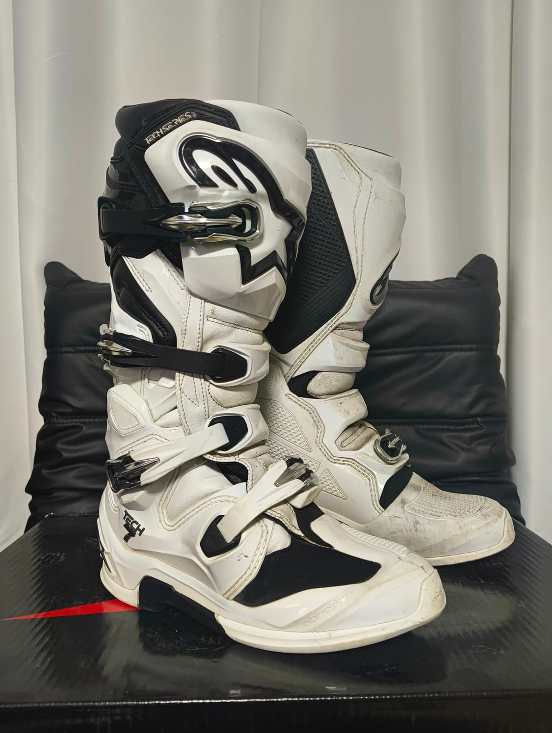 알파인스타 테크7 화이트 상품이미지1