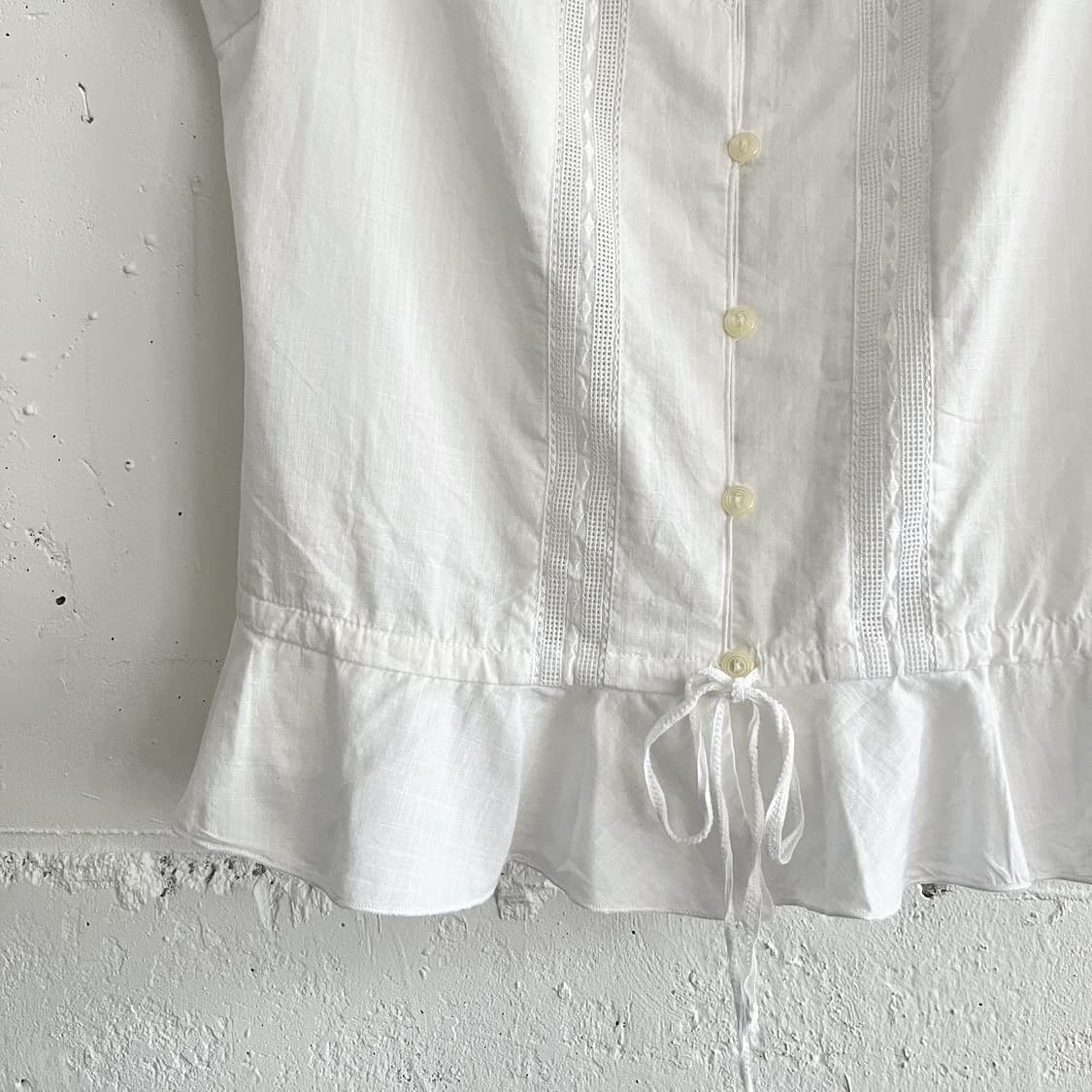 핀턱 레이스 슬리브리스 상품이미지3