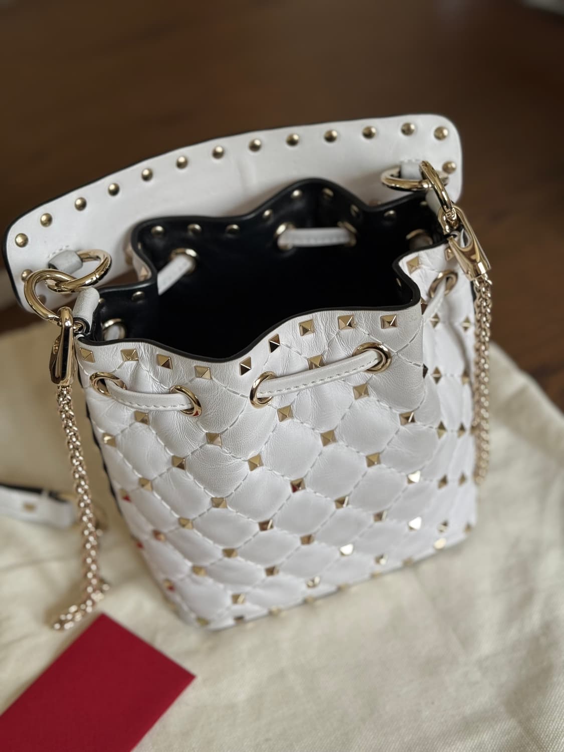 VALENTINO 발렌티노 버킷백 상품이미지2