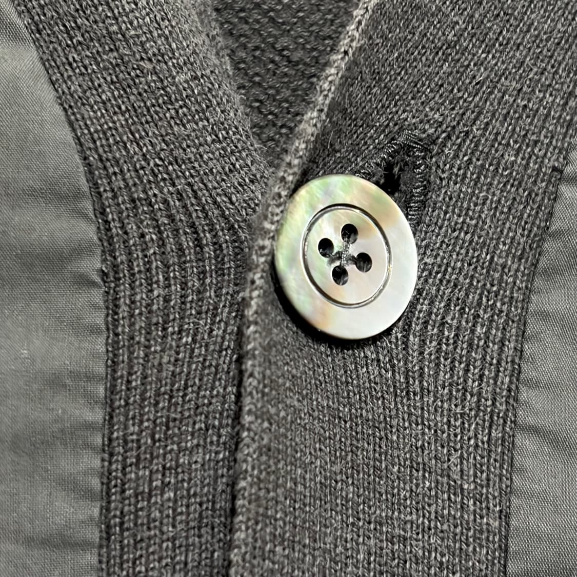 나나미카 하이브리드 가디건 상품이미지2