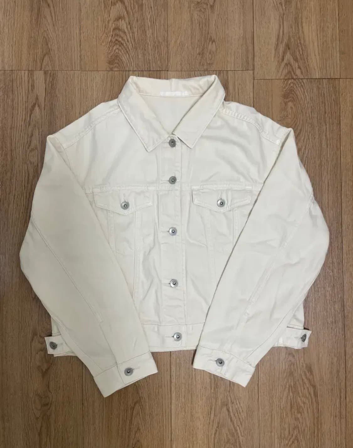 유니클로 크롭 자켓 상품이미지1