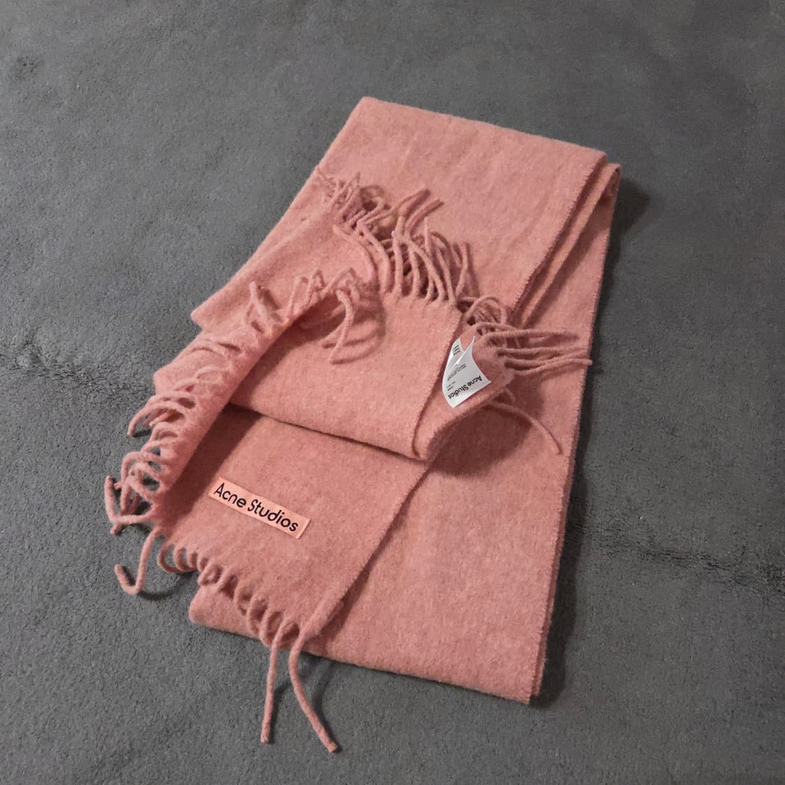 아크네 스튜디오 내로우 울 프린지 머플러 로즈 멜란지 상품이미지2