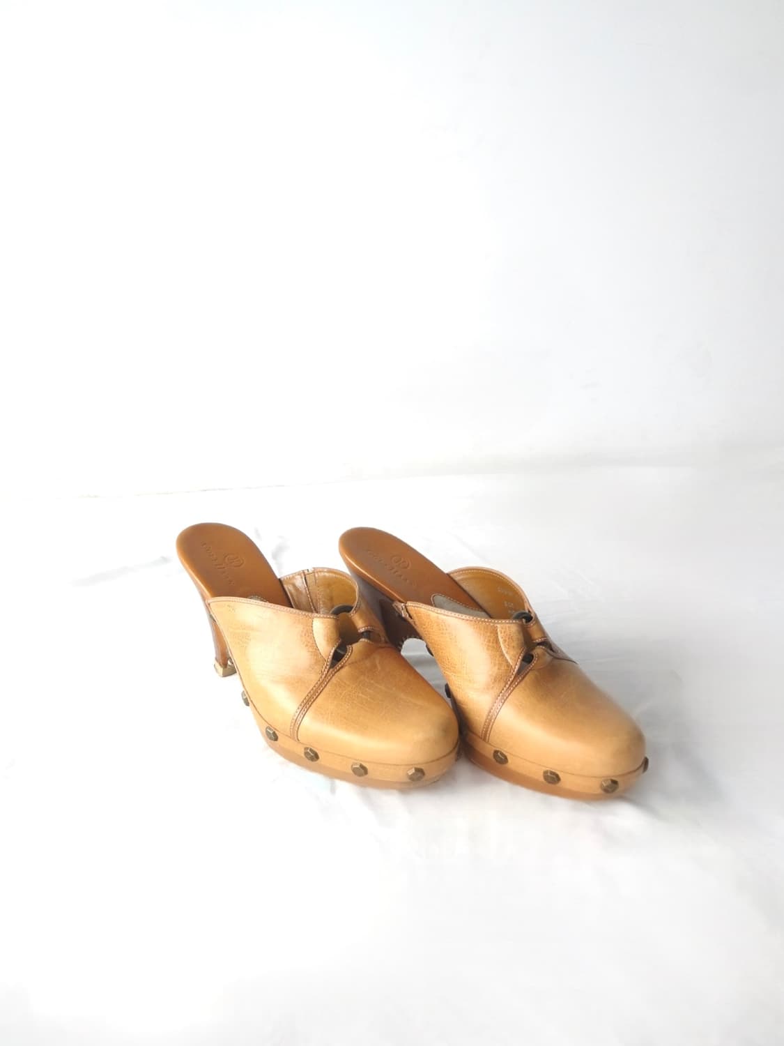 COLE HAAN gathering stud clog mule 상품이미지1