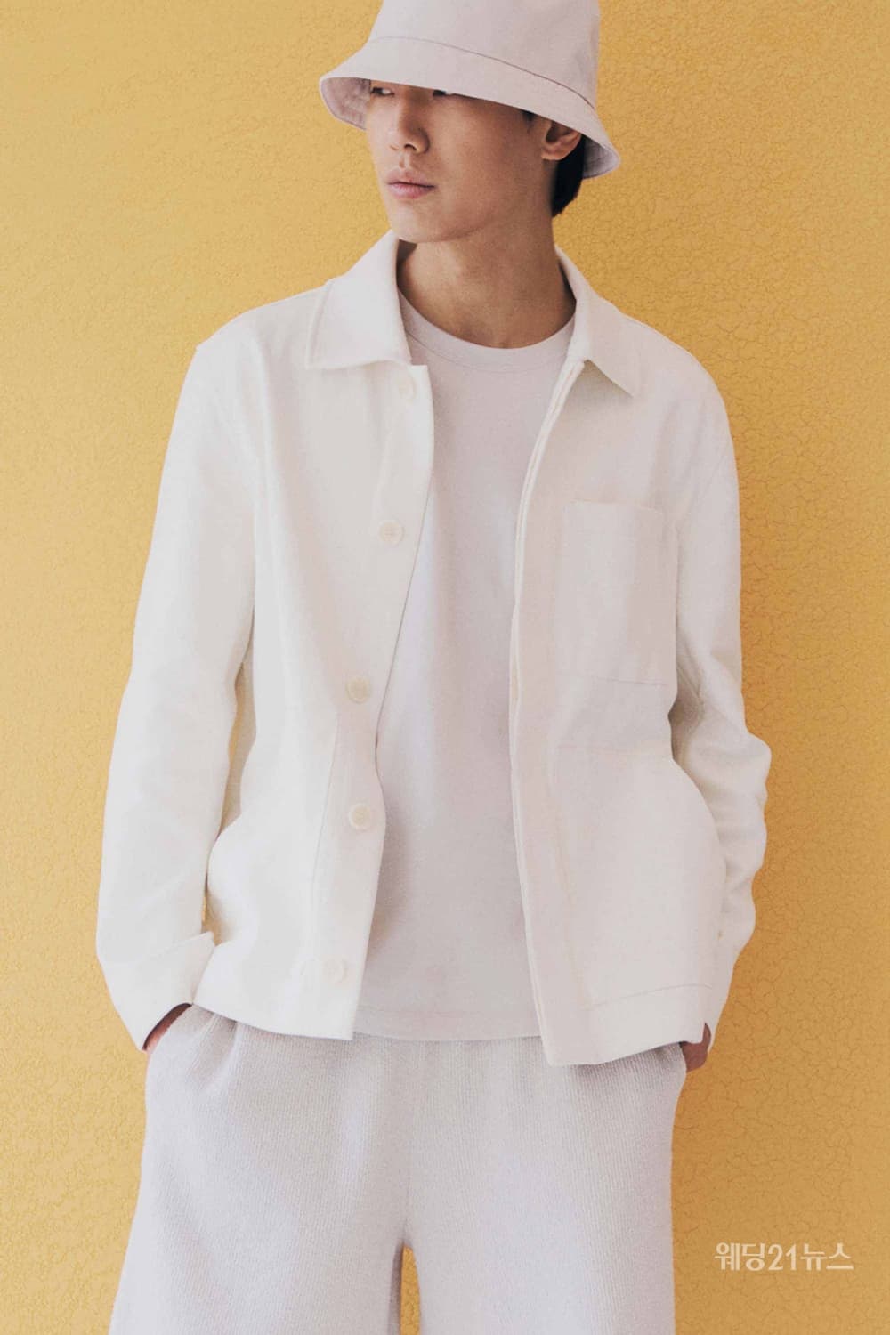 코스 COS 릴렉스드 미니멀 워크 자켓 M 크림 상품이미지5