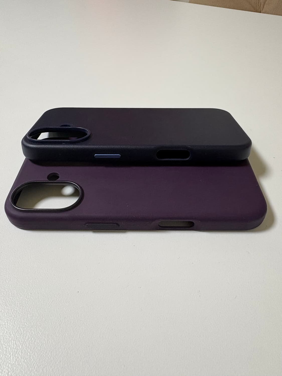 아이폰16 맥세이프 케이스(실리콘,가죽) 상품이미지3