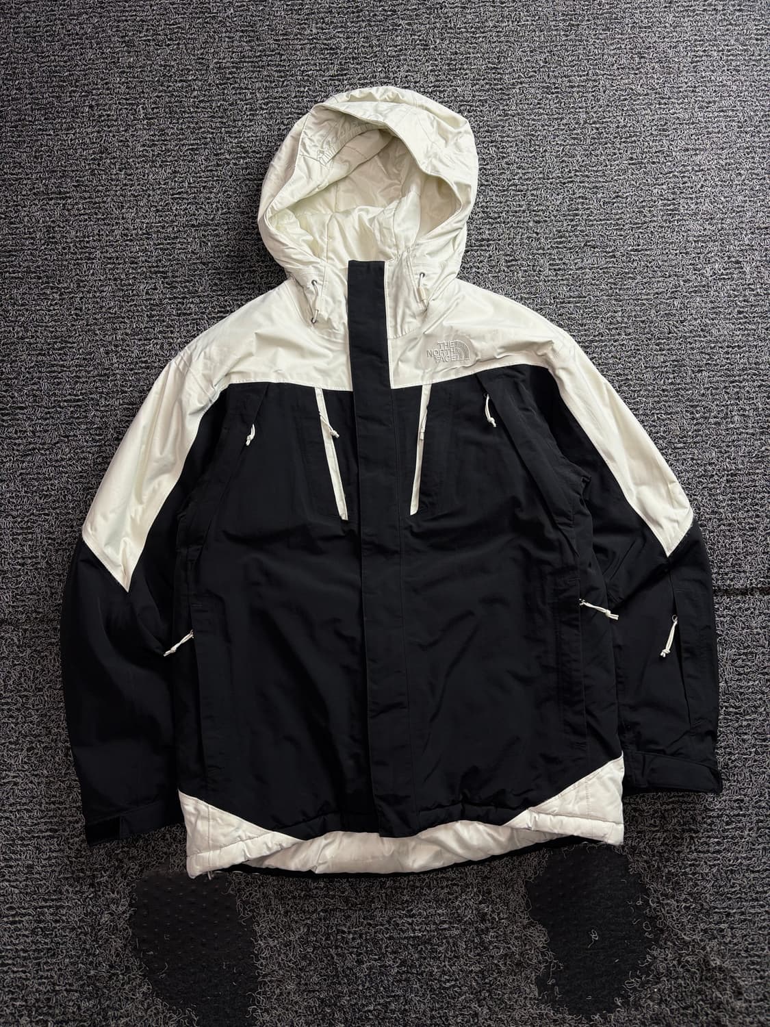 노스페이스 하이벤트 인슐레이션 배색 테크웨어 자켓 3949 상품이미지2