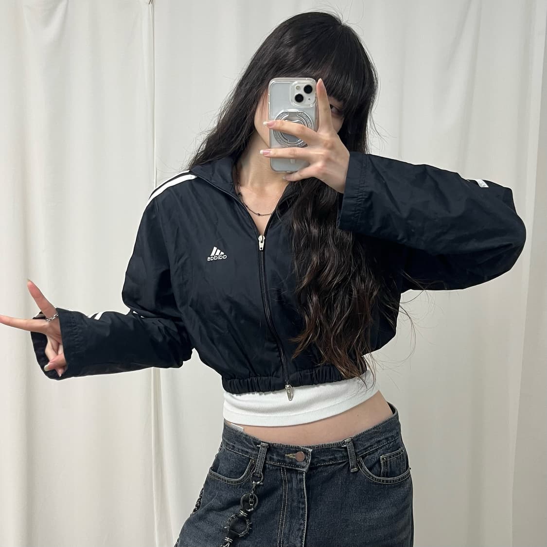 Adidas black cropped custom windbreaker 상품이미지2