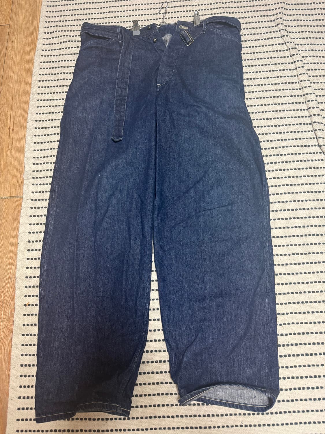 코모리 벨티드 데님 3 상품이미지1