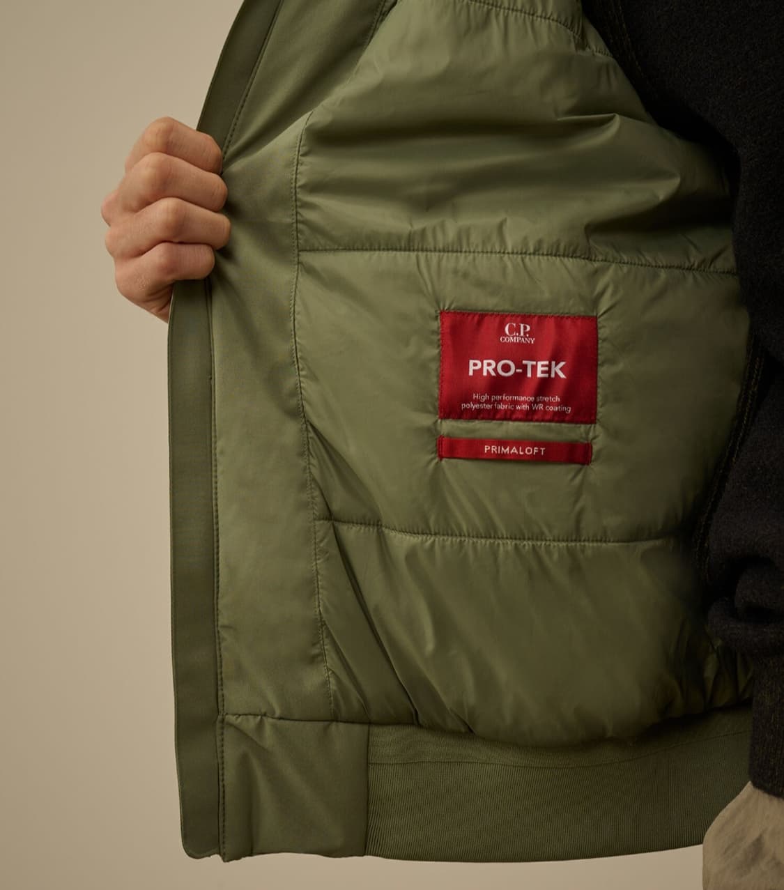 CP컴퍼니 pro -tek 후디 봄버 패디드 자켓 상품이미지5