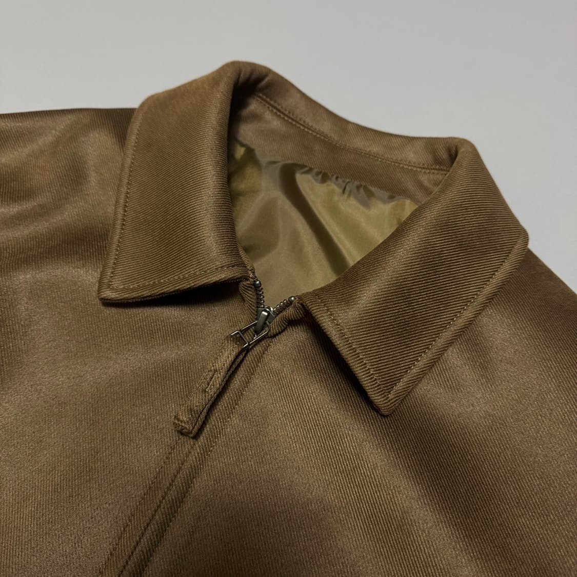 센스오브플레이스 브라운컬러 폴리에스터 혼방 집업 블루종 자켓 상품이미지4