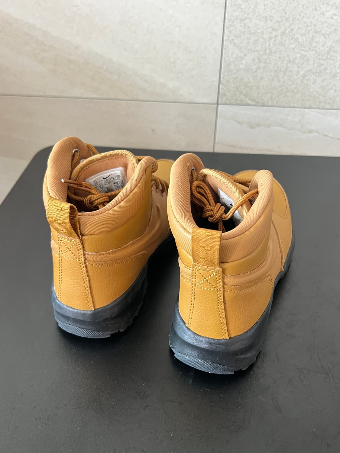 [235mm] [미사용 새제품] 나이키 마노아 레더 (위트/된장색) 풀박 상품이미지4
