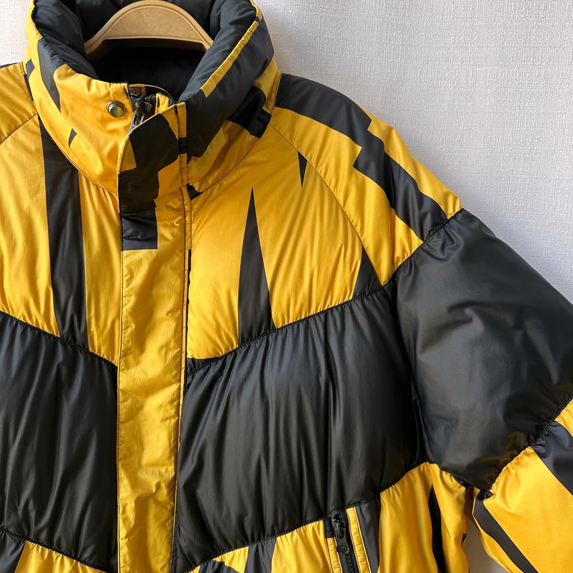 나이키 NSW 시즈널 필 다운 자켓 옐로우 블랙 M 상품이미지3