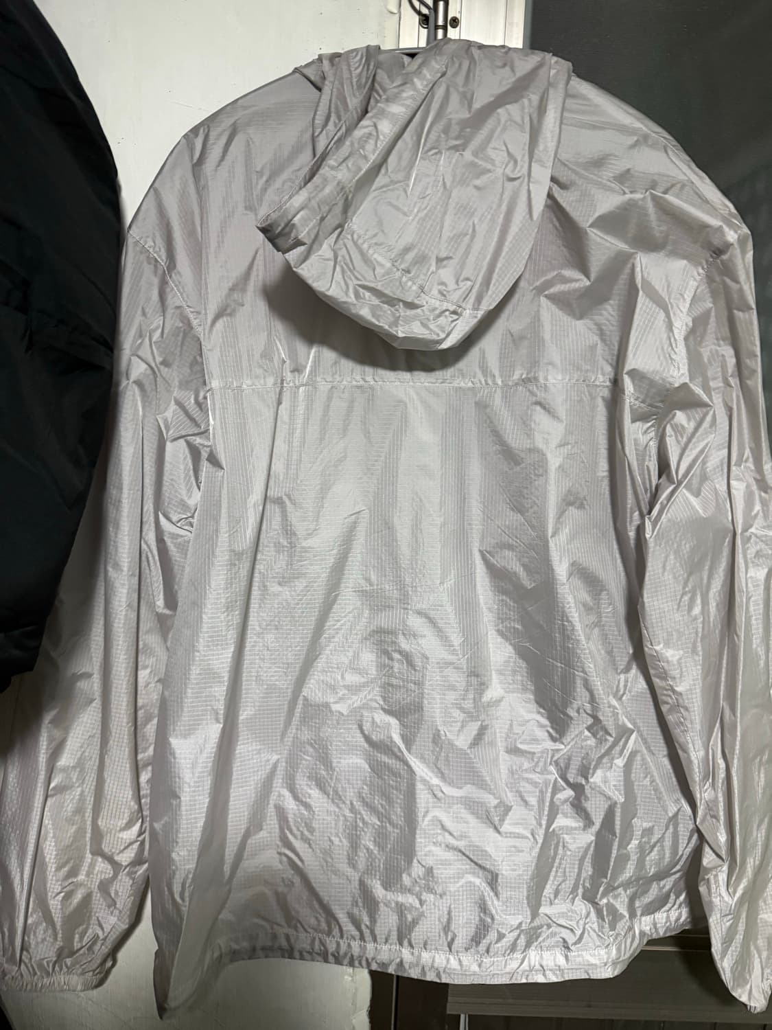 디즈이즈네버댓 바람막이 상품이미지2