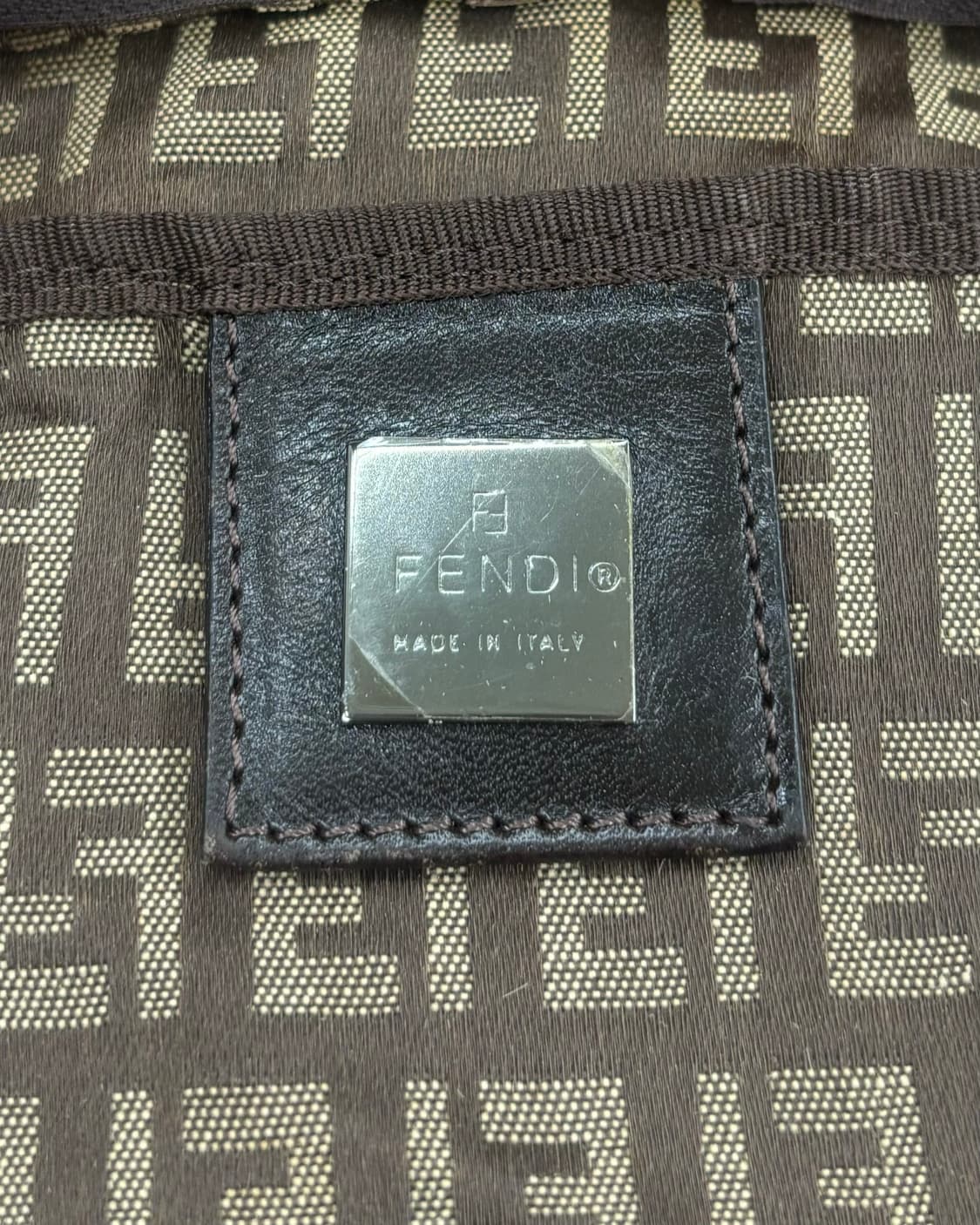 펜디 주카 FF 로고 자카드 토트백 상품이미지7