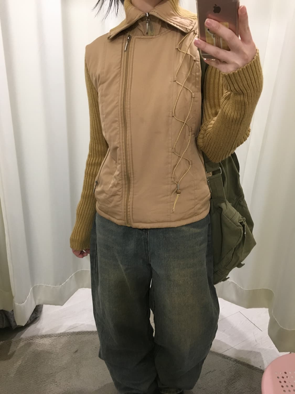 Knit-Sleeve Highneck Puffer 상품이미지3