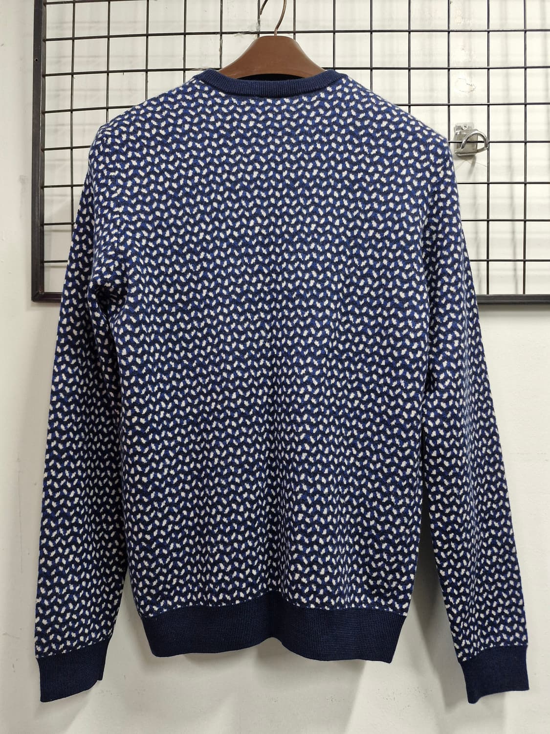 100L 라코스테 네이비 패턴 울 니트. 상품이미지6