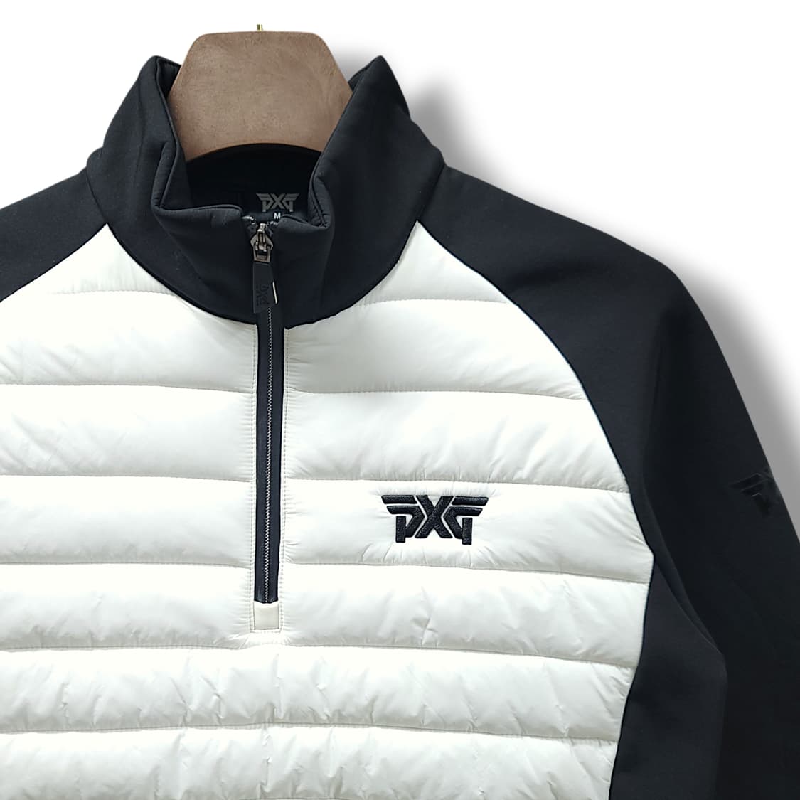 [M] PXG 화이트&블랙 경량기모 하이브리드 반집업 상품이미지4