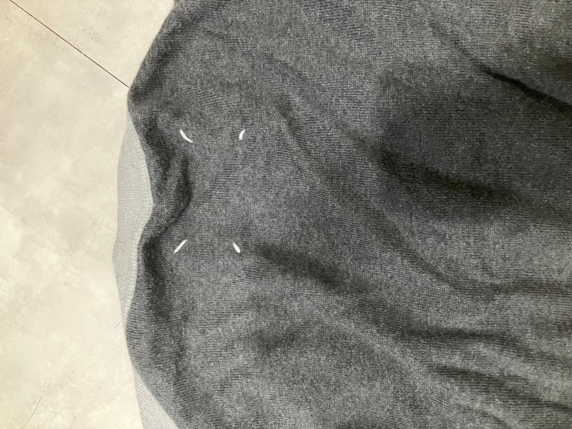 마르지엘라 브이넥 니트 상품이미지5