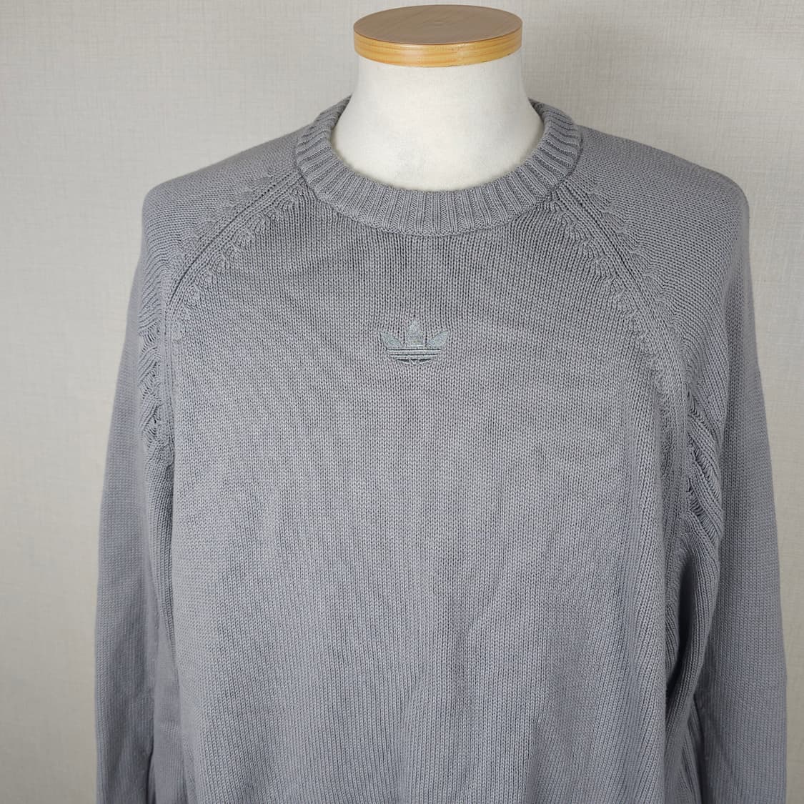 아디다스 라운드니트티 남자110사이즈  상품이미지2