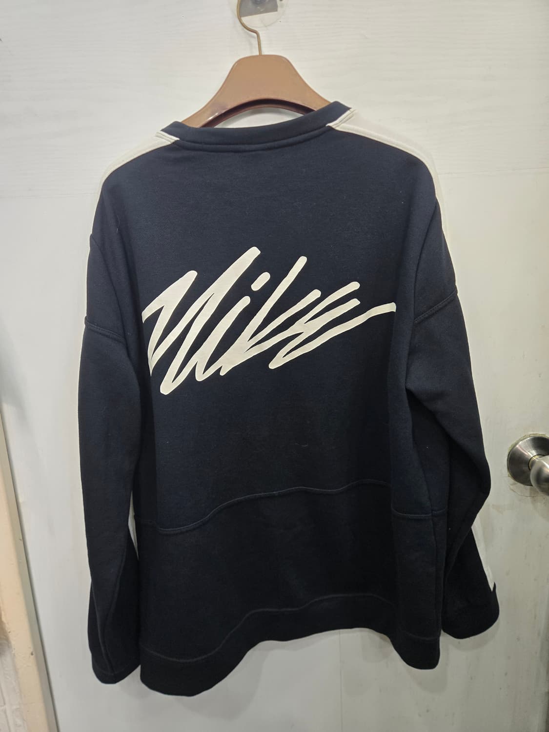 100,L )) NIKE 나이키 드라이핏 맨투맨! 디자인 이뻐요 ㅎㅎ 상품이미지3