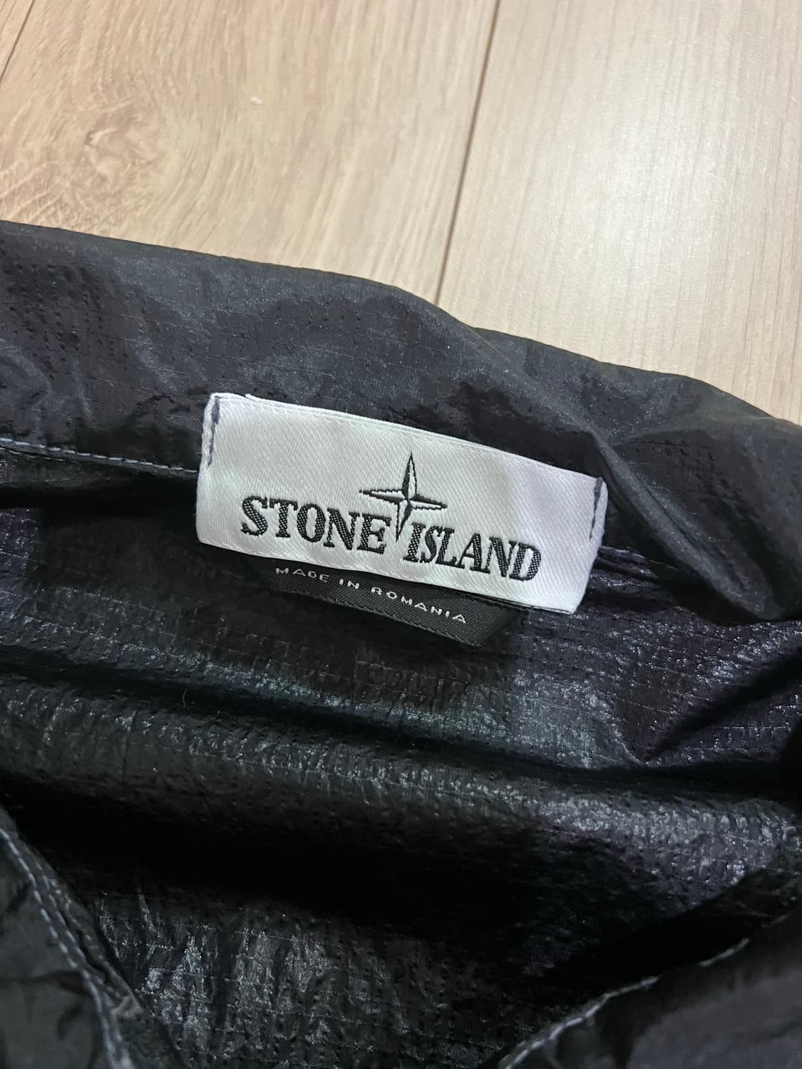 스톤아일랜드 19ss 나일론메탈 바람막이 s 상품이미지2