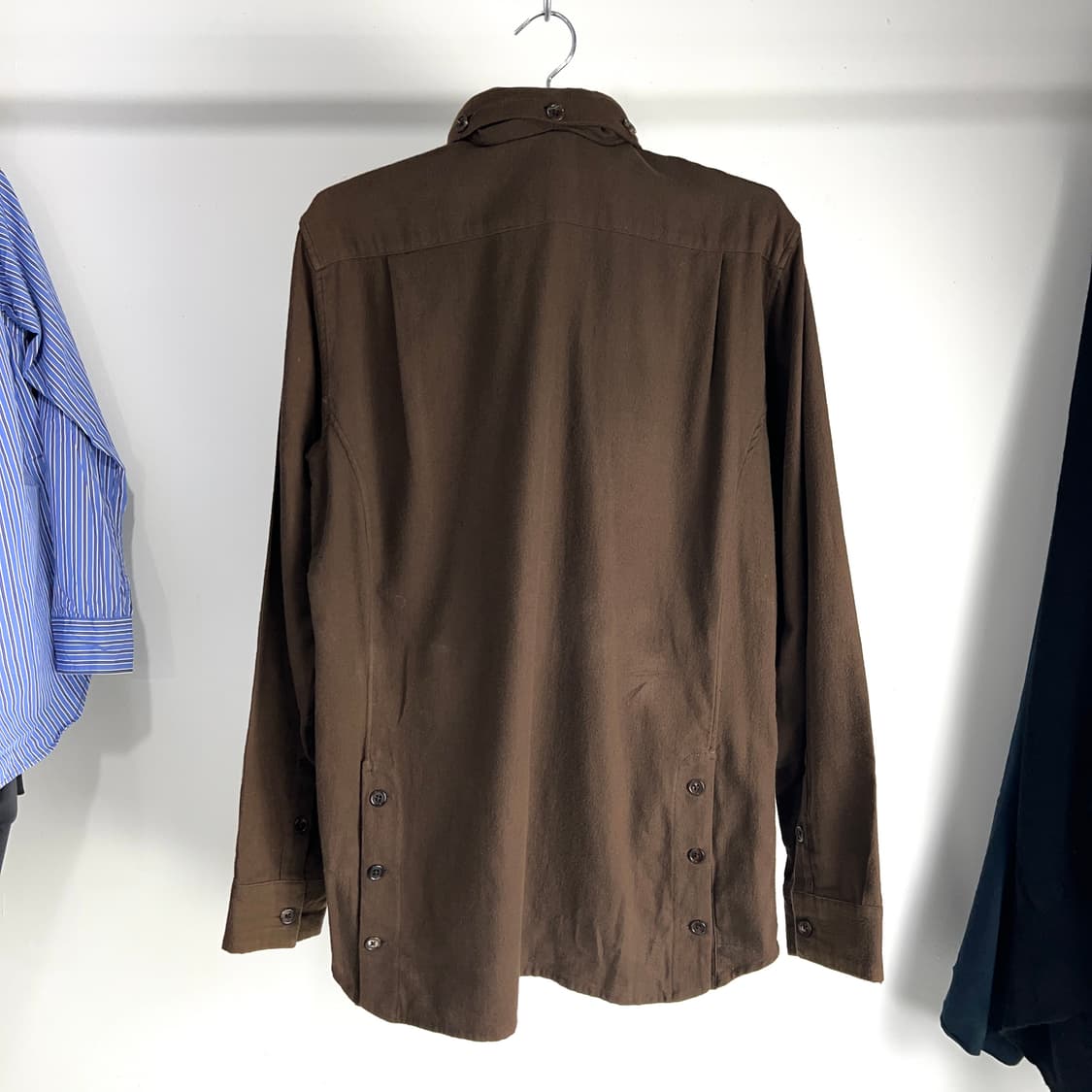 앤 드뮐미스터 헤비 코튼 히든 후드 셔츠 상품이미지10