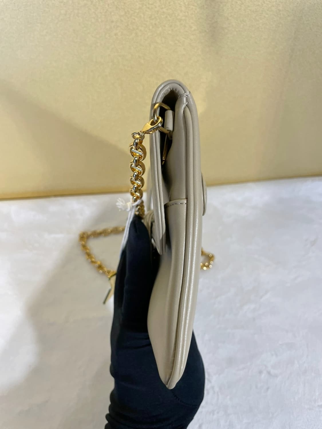 디올 더블 체인 크로스백 스몰 베이지 상품이미지3