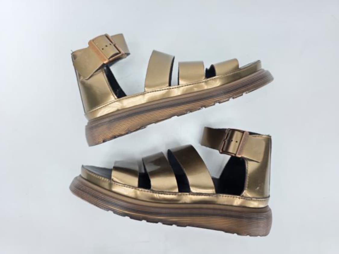 닥터마틴 샌들 상품이미지1