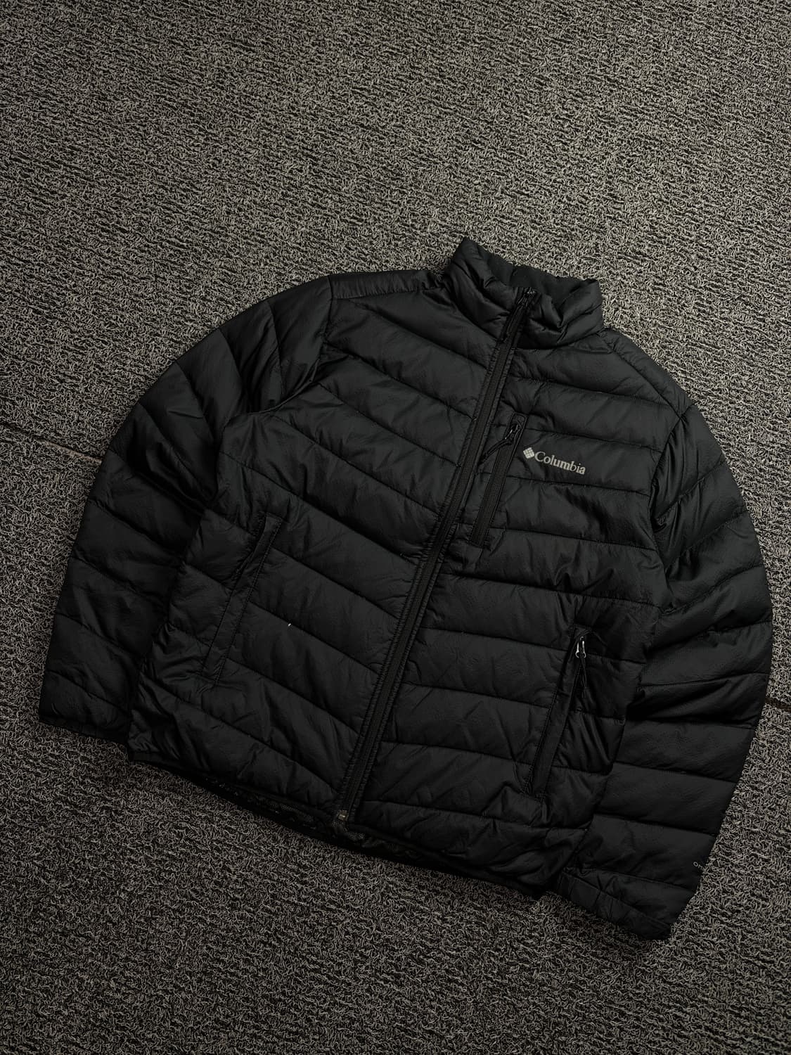 컬럼비아 옴니히트 경량 다운 패딩 블랙 1853 상품이미지1