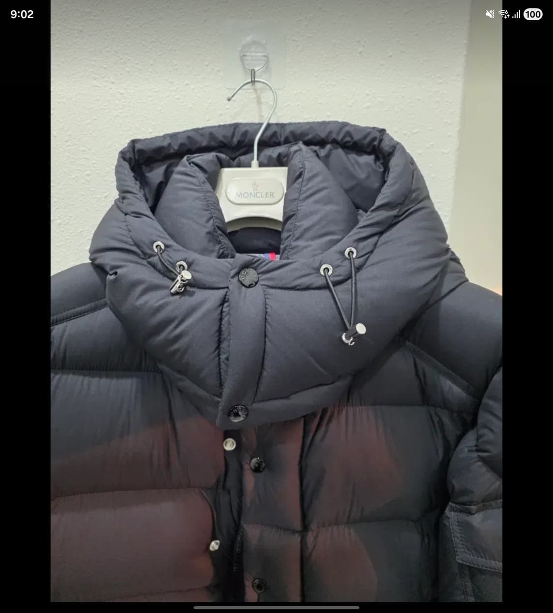 몽클레어 마야 70 후드 쇼트 다운 자켓 블랙 (25fw) 4사이즈 상품이미지2