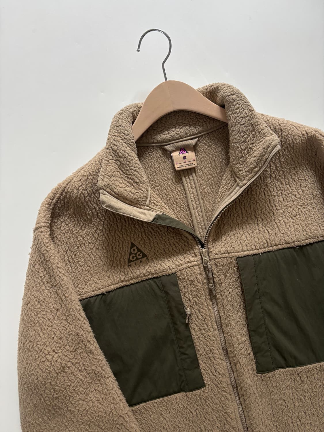 NIKE ACG 카키/베이지컬러 마이크로 플리스 자켓 상품이미지5