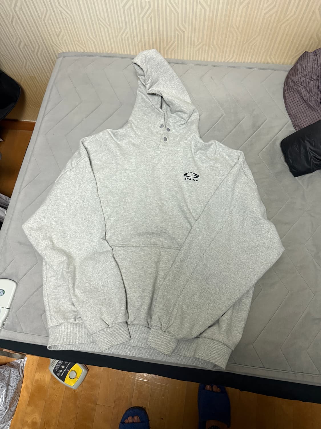 그레일즈 후드티 3사이즈 상품이미지1