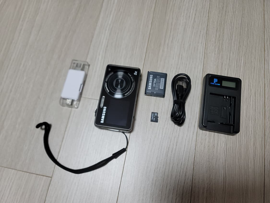 삼성 ST710 디카 (셀프화면 전면스크린) 상품이미지1