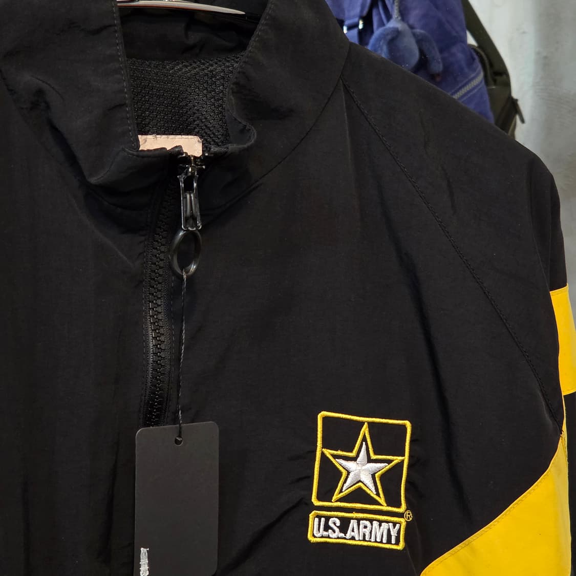 US ARMY APFU 미군 바람막이 상품이미지3