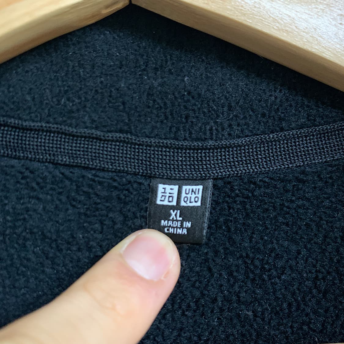 유니클로 블랙 후리스 XL 상품이미지2