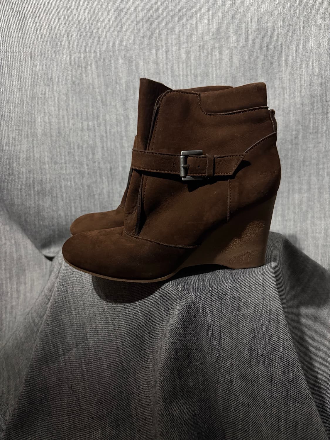 바네사브루노 스웨이드 웨지힐 상품이미지3