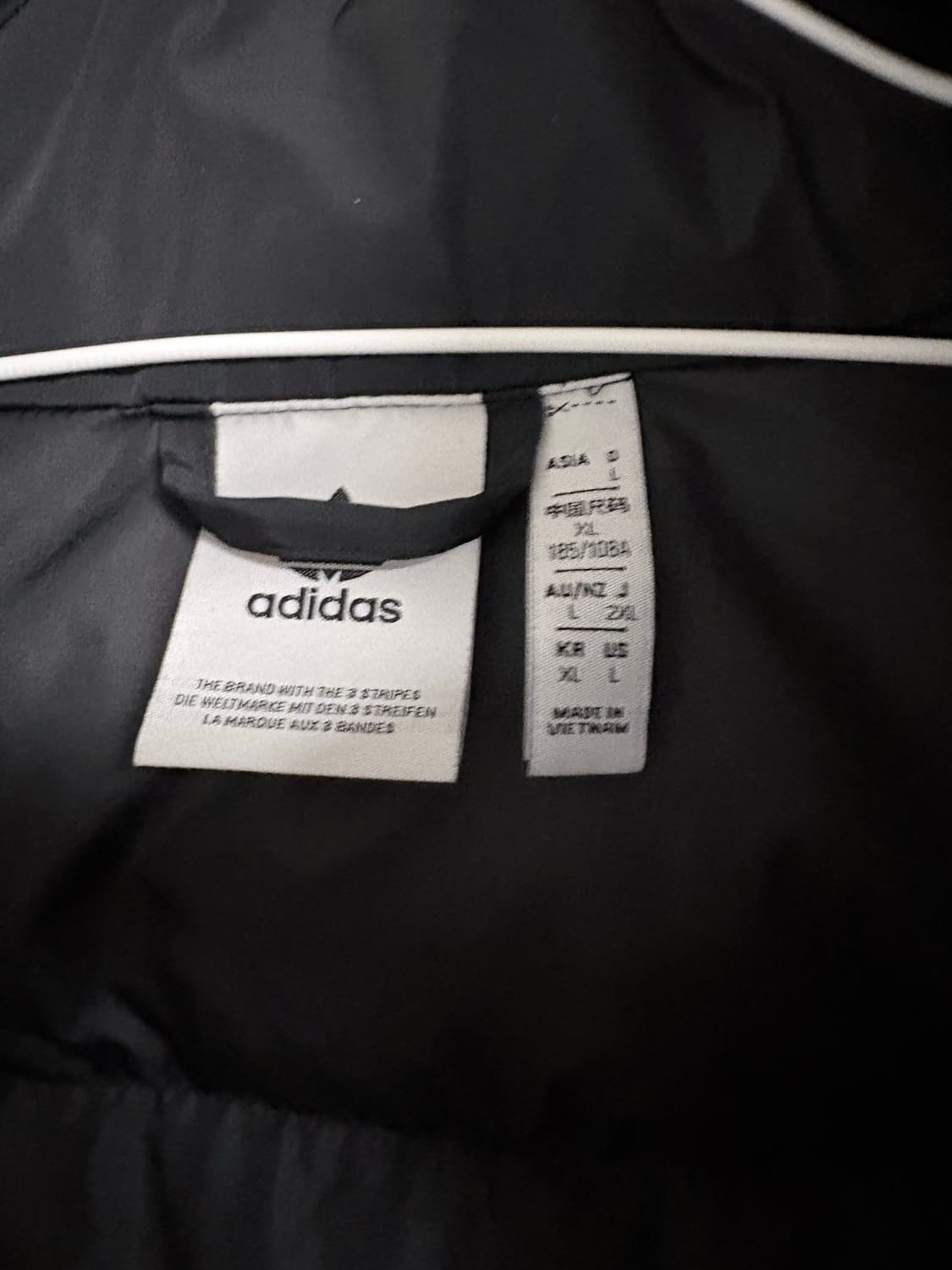 아디다스 패딩 상품이미지3