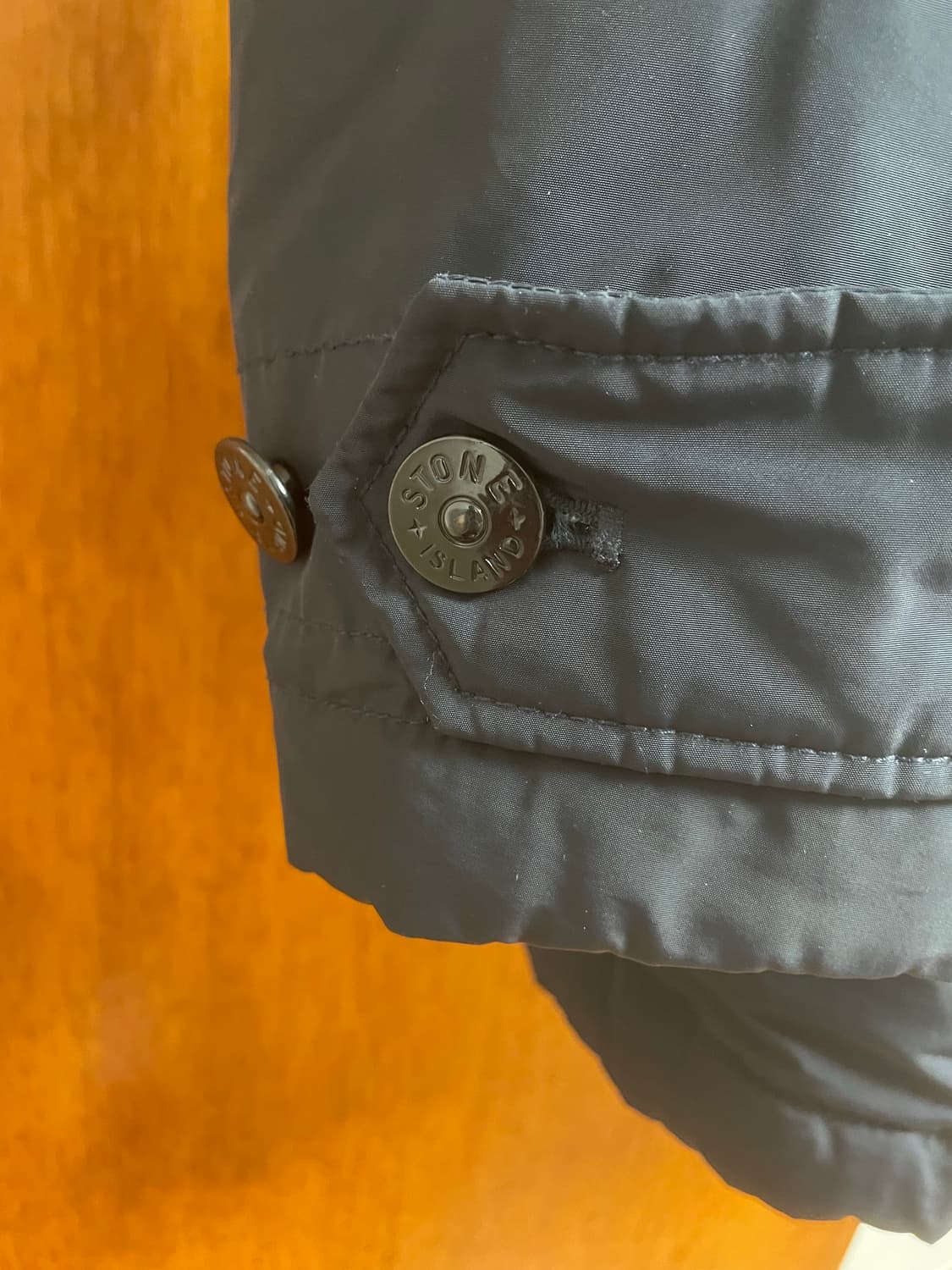 스톤아일랜드 마이크로랩스 패딩 M사이즈 상품이미지4