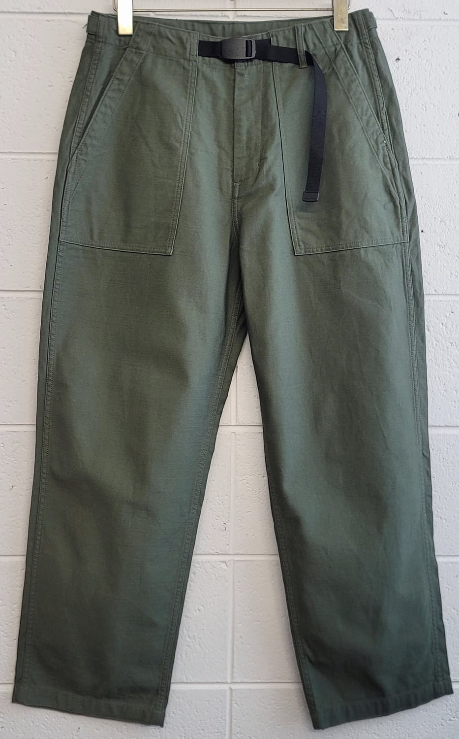 무신사스탠다드 코튼 벨티드 와이드 퍼티그팬츠(면팬츠) 판매 상품이미지1