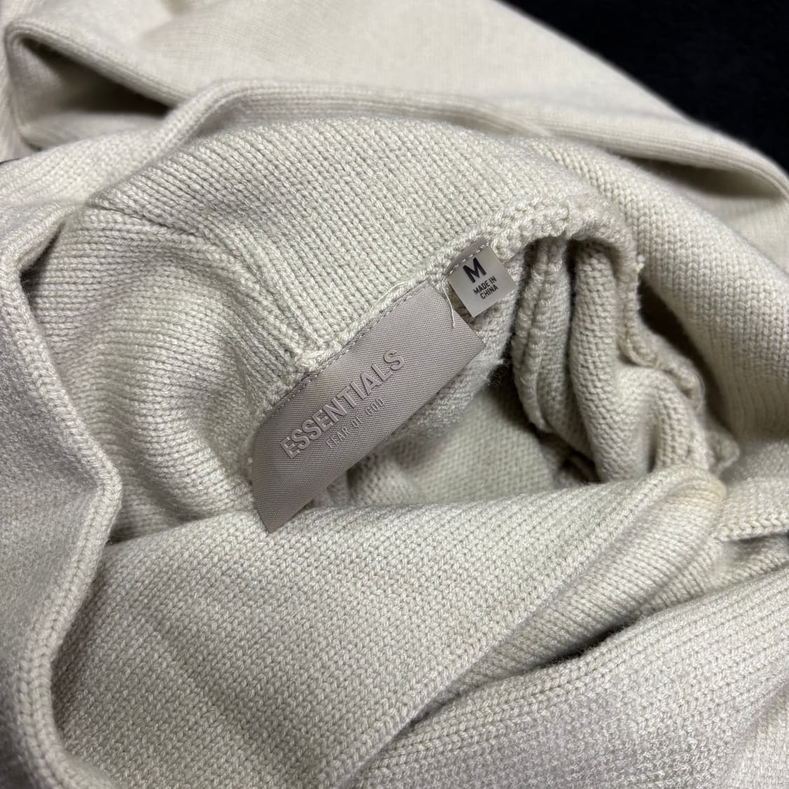 M 에센셜 피어오브갓 1977 니트후드 상품이미지5