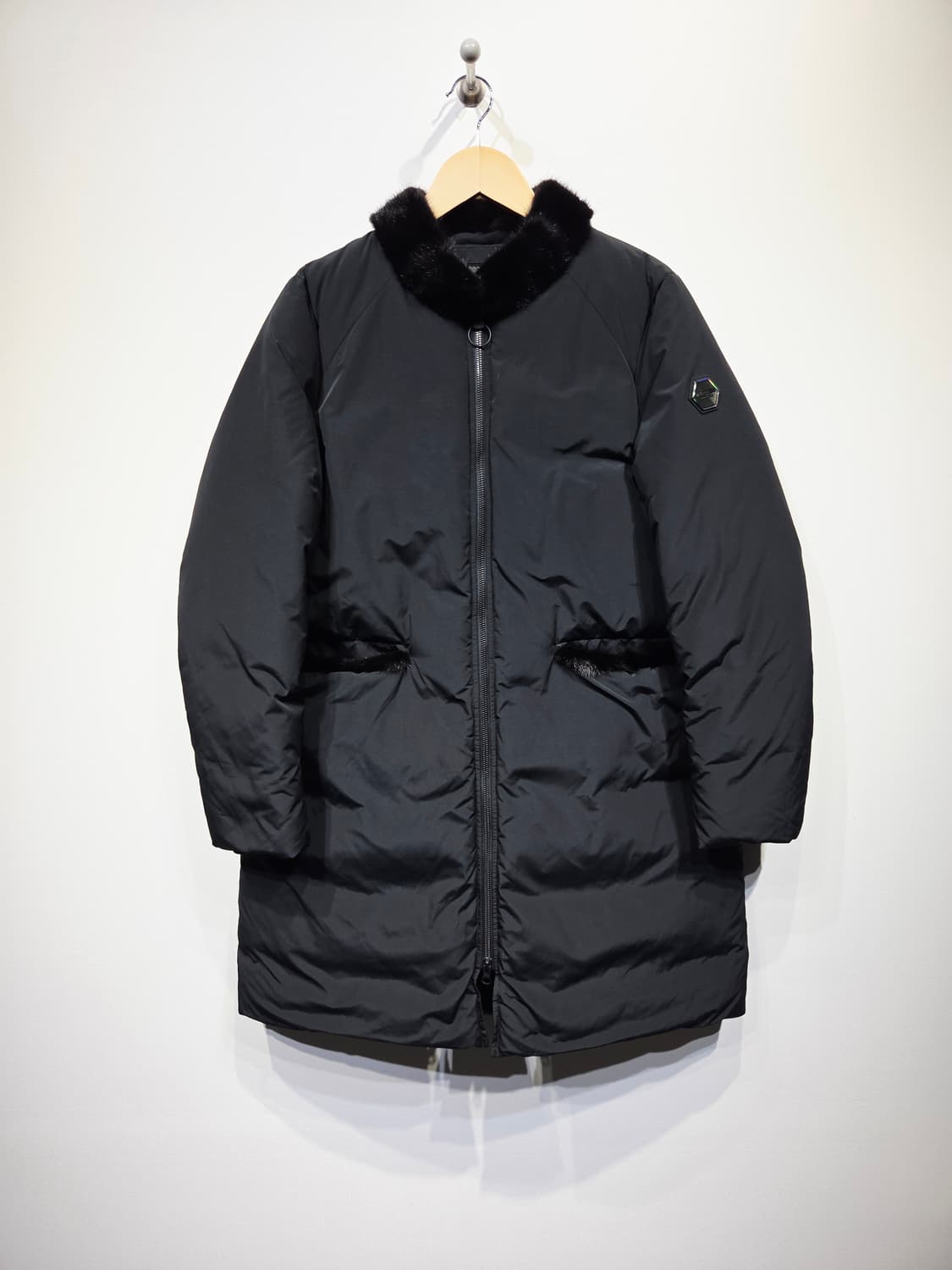 아이더 코펜하겐 밍크퍼 구스다운 패딩 상품이미지2