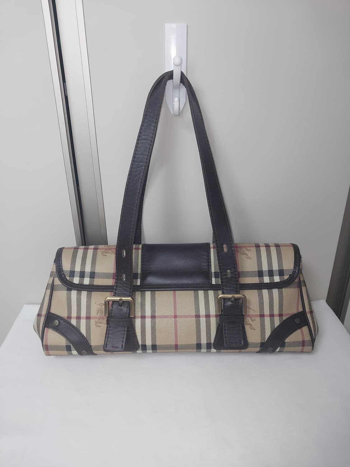 버버리 00's 바게트 숄더백 상품이미지8