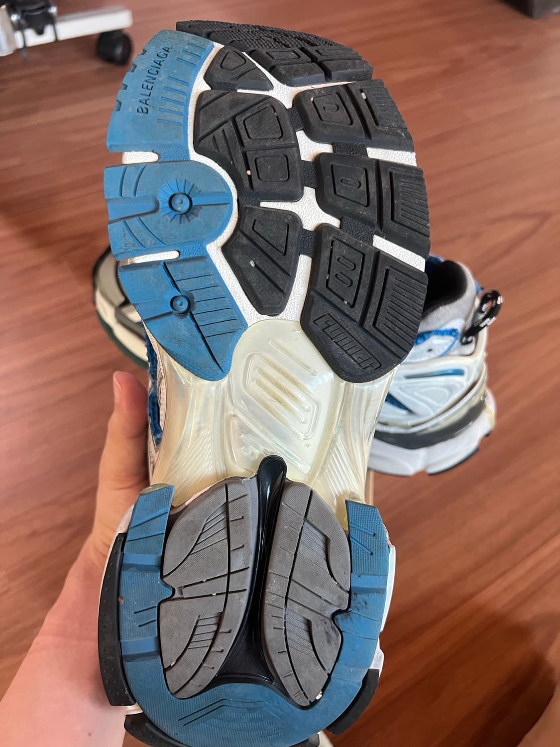 [40]발렌시아가 뉴러너 스니커즈 블루 화이트 상품이미지2