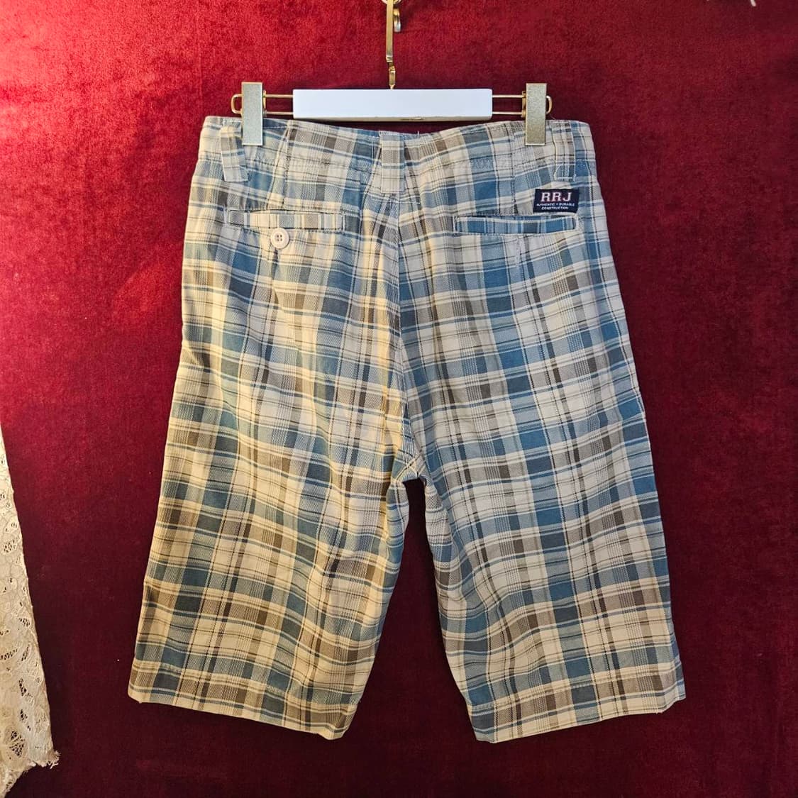 RRJ (ROUGH RIDER JEANS)

체크 반바지 상품이미지3