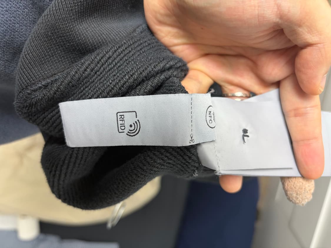 스톤아일랜드 맨투맨 블랙 14Y 상품이미지4