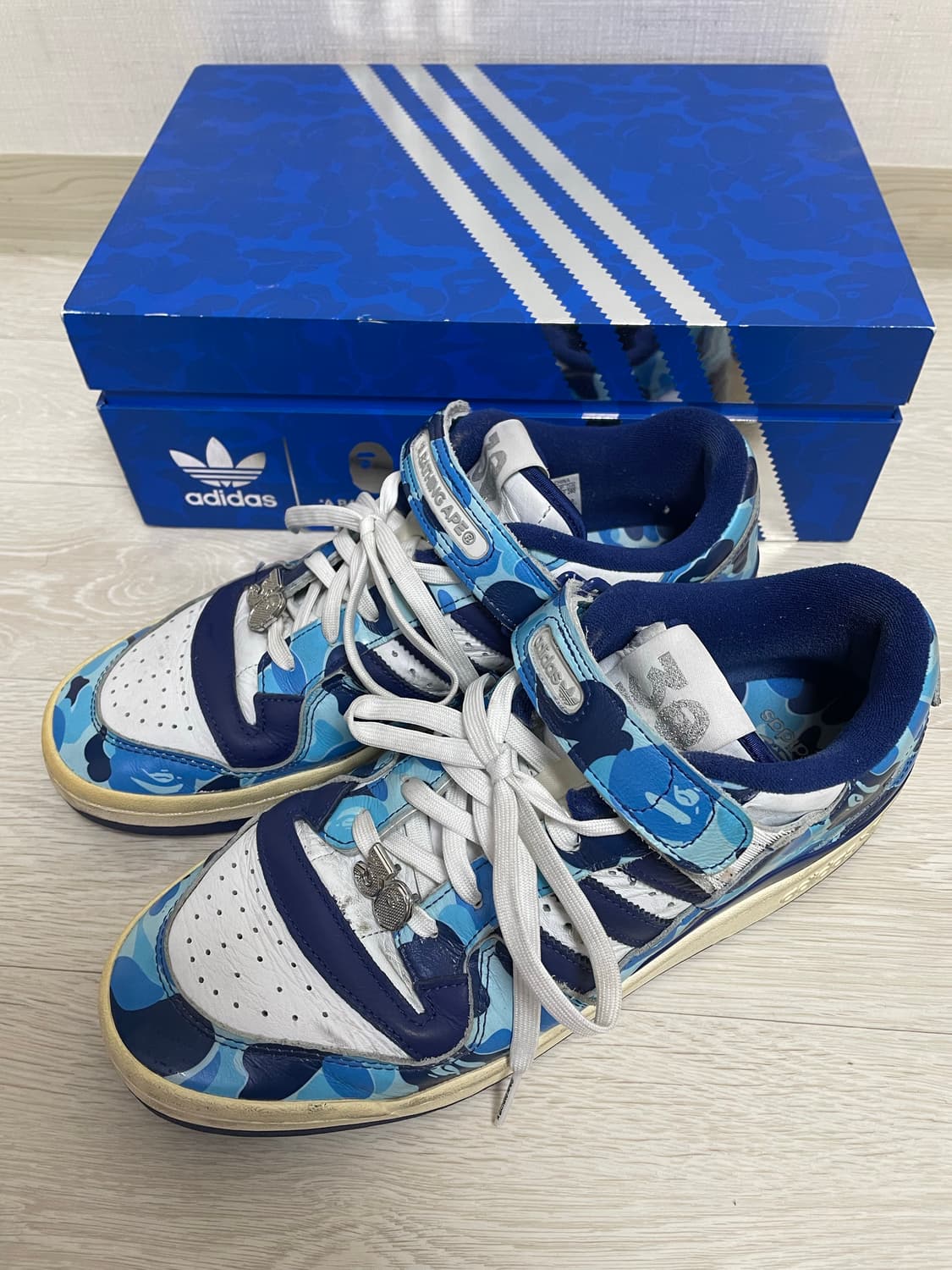 아디다스 베이프 포럼 290 상품이미지1