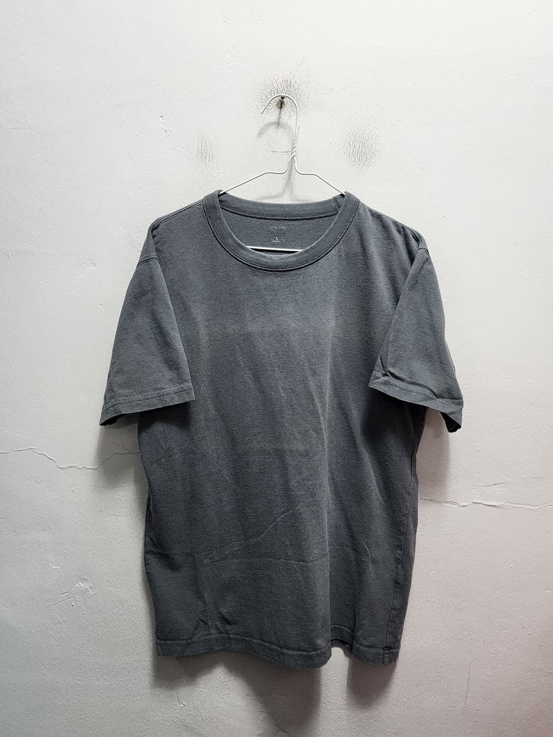 유니클로 베이직 반팔티 상품이미지1