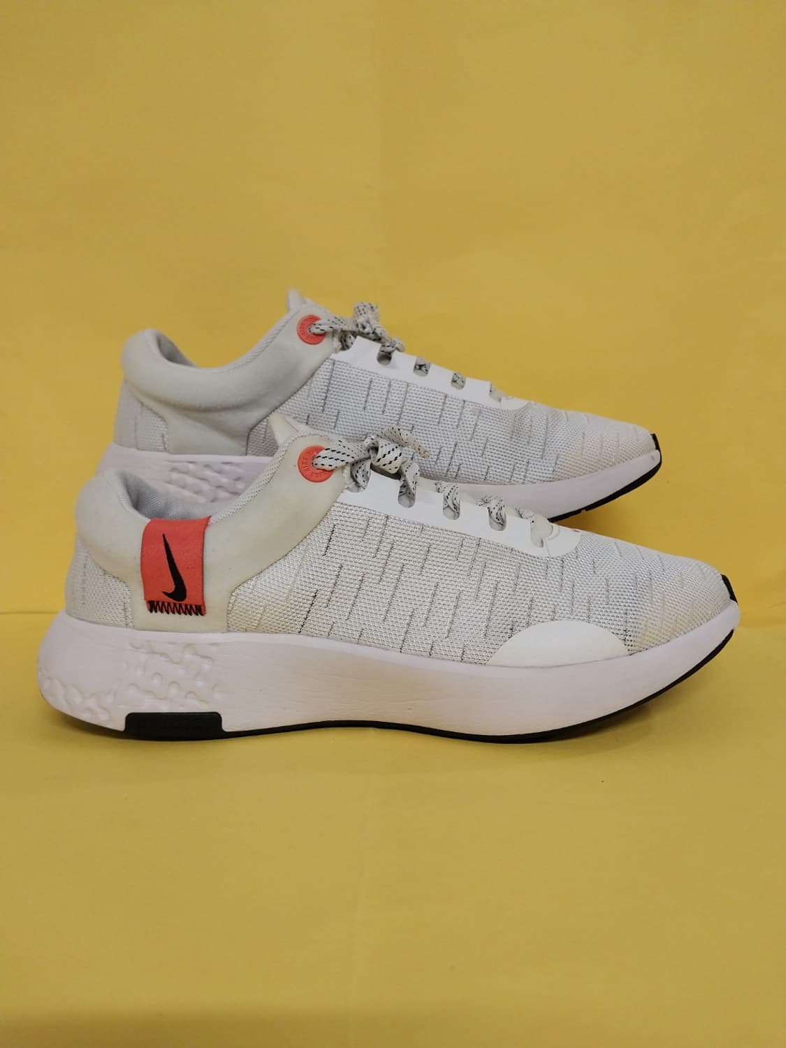 여성 나이키 리뉴 세레니티 런 운동화 (260) 상품이미지3