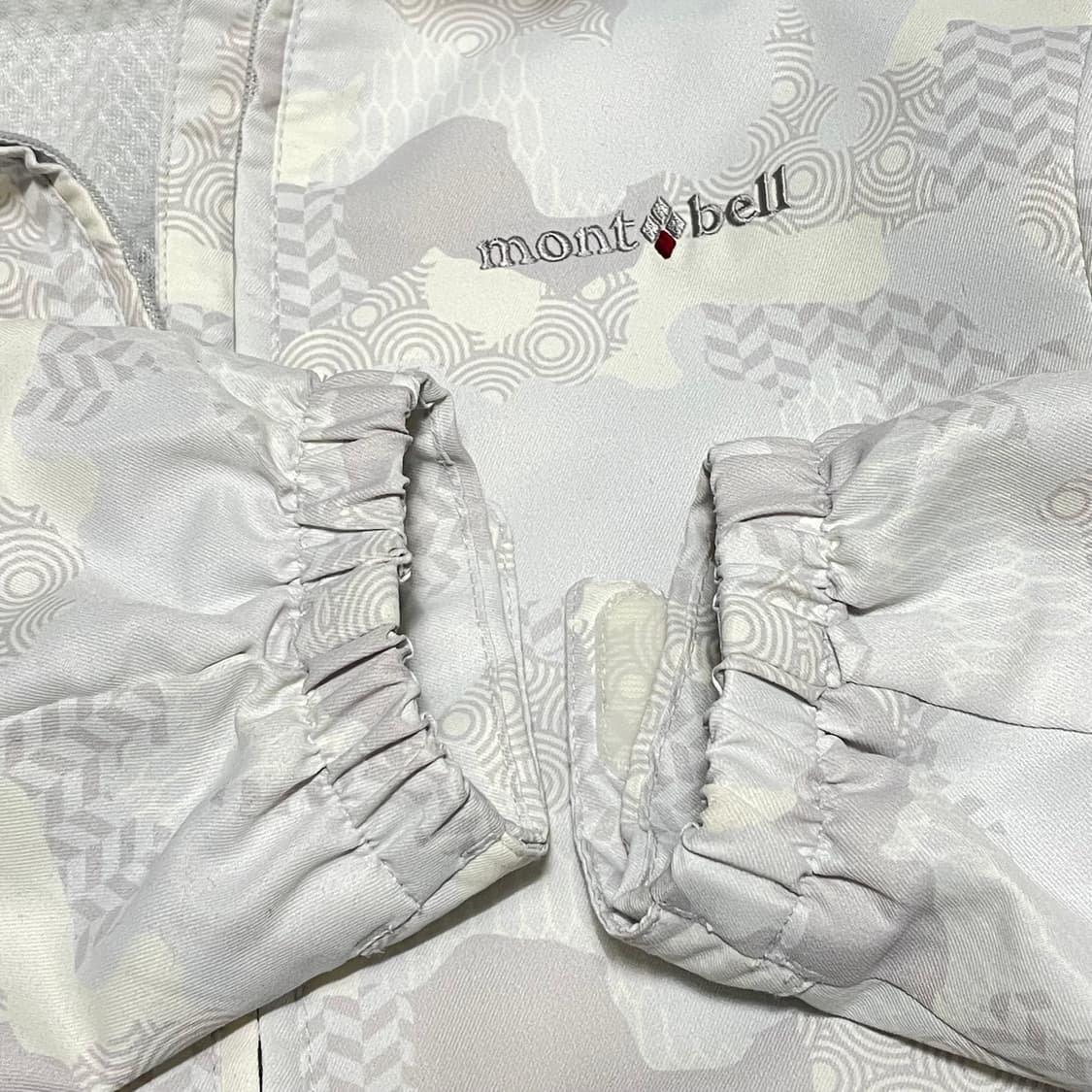 [S] 몽벨 화이트 카모 바람막이 상품이미지3