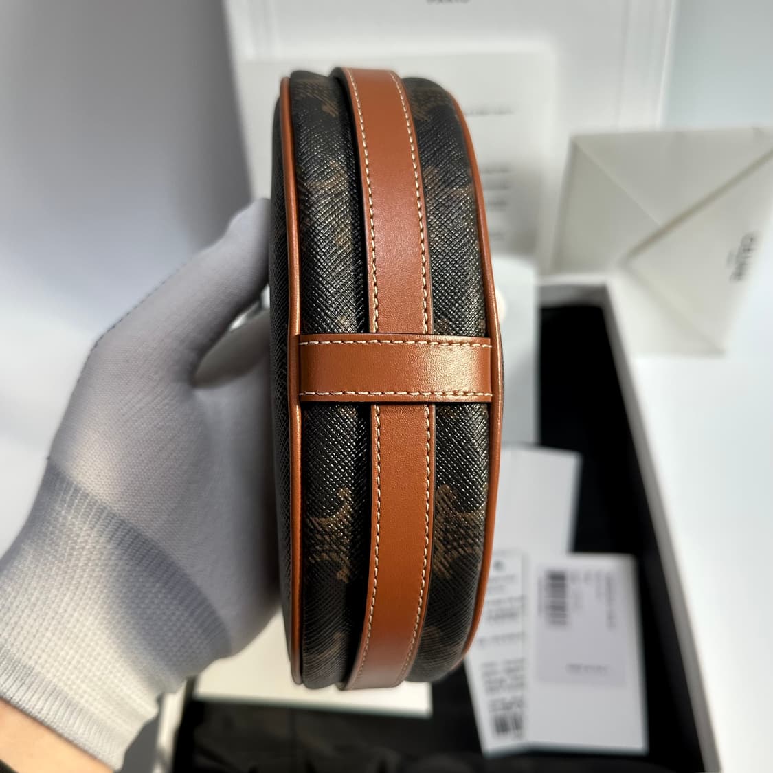 [새상품급/풀구성] 셀린느 트리옹프 캔버스 미니 아바백 탄 상품이미지3